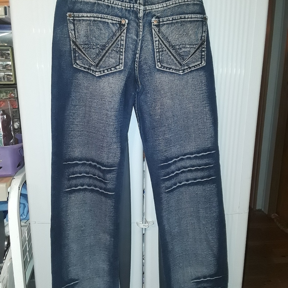 Pantalones usados de poco uso